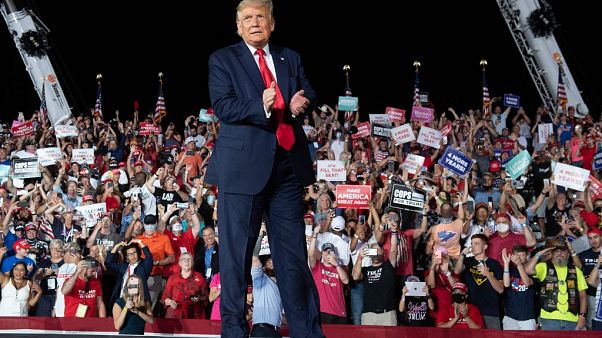Trumps Comeback auf der Wahlkampfbühne: "Ich könnte alle küssen" Trumps Comeback auf der Wahlkampfbühne: "Ich könnte alle küssen"
