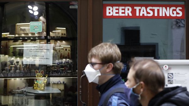 Schlimmer Als Frankreich Und Spanien Corona In Tschechien Auf Dem Vormarsch Euronews