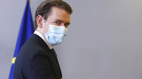 ΣΕΜΠΑΣΤΙΑΝ ΚΟΥΡΤΣ ΣΕΜΠΑΣΤΙΑΝ ΚΟΥΡΤΣ