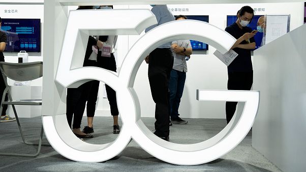 Mercado das redes 5G dominado pela China, mas a Apple quer uma "fatia do bolo" Mercado das redes 5G dominado pela China, mas a Apple quer uma "fatia do bolo"