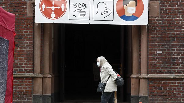 ألمانيا تسجّل حصيلة يومية قياسية لإصابات كوفيد-19 ألمانيا تسجّل حصيلة يومية قياسية لإصابات كوفيد-19