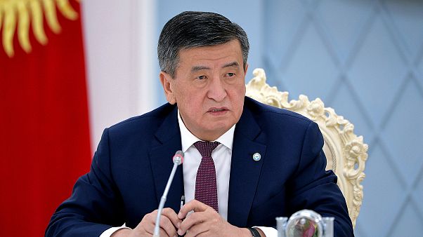 Kırgızistan Cumhurbaşkanı Sooronbay Ceenbekov görevinden istifa etti Kırgızistan Cumhurbaşkanı Sooronbay Ceenbekov görevinden istifa etti