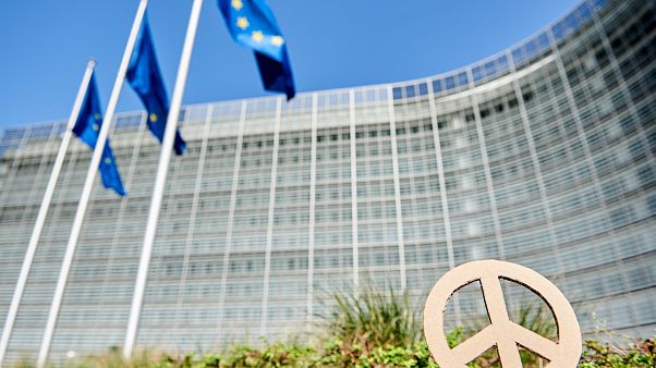 La Unión Europea sanciona a personalidades próximas al presidente ruso La Unión Europea sanciona a personalidades próximas al presidente ruso