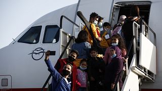 Αναγνωρισμένοι πρόσφυγες αναχώρησαν για πρώτη φορά από την Ελλάδα με προορισμό τη Γερμανία