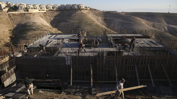 İsrail, Batı Şeria'da 'uluslararası hukuka aykırı' yerleşim alanı oluşturmakla eleştiriliyor İsrail, Batı Şeria'da 'uluslararası hukuka aykırı' yerleşim alanı oluşturmakla eleştiriliyor