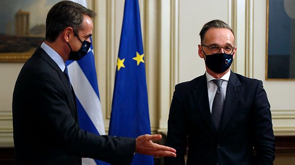 Yunanistan Başbakanı Kiryakos Miçotakis (solda), Almanya Dışişleri Bakanı Heiko Maas'ı Atina'da konuk etti. (13.10.2020) Yunanistan Başbakanı Kiryakos Miçotakis (solda), Almanya Dışişleri Bakanı Heiko Maas'ı Atina'da konuk etti. (13.10.2020)