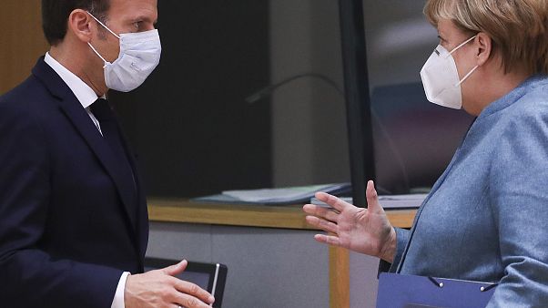Ο πρόεδρος της Γαλλίας Εμανουέλ Μακρόν και η καγκελάριος της Γερμανίας Άνγκελα Μέρκελ στη Σύνοδο της ΕΕ Ο πρόεδρος της Γαλλίας Εμανουέλ Μακρόν και η καγκελάριος της Γερμανίας Άνγκελα Μέρκελ στη Σύνοδο της ΕΕ