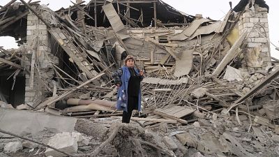 Zerstörtes Haus in Stepanakert, für Aserbaidschan Xankəndi.