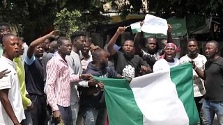  Nigéria : le gouvernement impose un couvre-feu de 24H