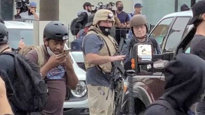 Milicias armadas protagonizan la campaña electoral en EEUU
