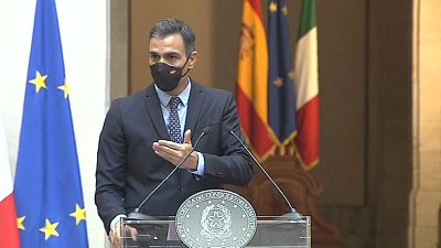 Pedro Sánchez durante la rueda de prensa en Roma