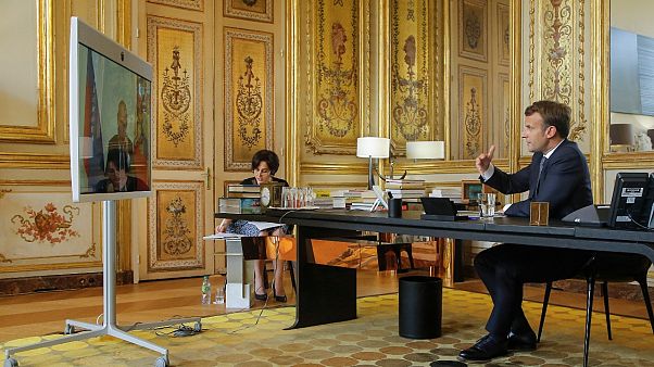 Rusya Devlet Başkanı Vladimir Putin ve Fransa Cumhurbaşkanı Emmanuel Macron (Arşiv) Rusya Devlet Başkanı Vladimir Putin ve Fransa Cumhurbaşkanı Emmanuel Macron (Arşiv)