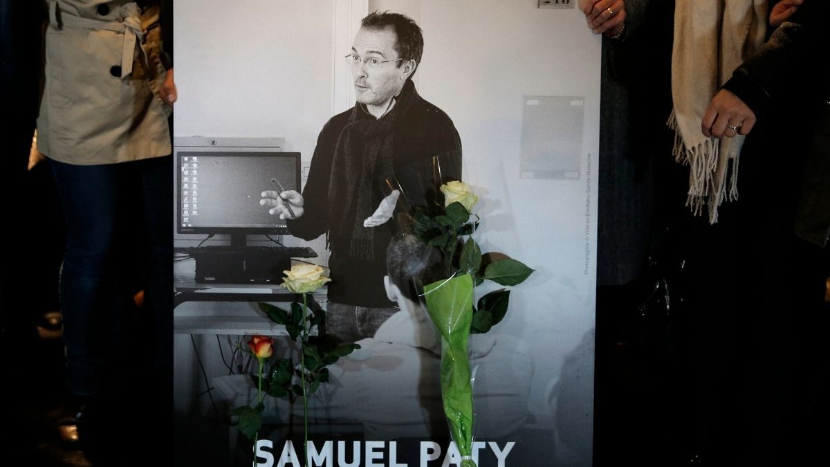 ساموئل پاتی، معلم فرانسوی که به دلیل نشان دادن کاریکاتورهای پیامبر اسلام سر بریده شد