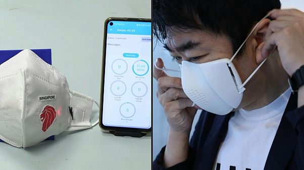 أقنعة ذكية مزودة بتقنيات مختلفة كتنقية الهواء أو التواصل مع تطبيقات الهاتف المحمول أقنعة ذكية مزودة بتقنيات مختلفة كتنقية الهواء أو التواصل مع تطبيقات الهاتف المحمول