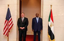 ABD Dışişleri Bakanı Pompeo ve Sudan Egemenlik Konseyi Başkanı Orgeneral Abdulfettah el-Burhan