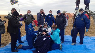 US-Astronaut Chris Cassidy nach der Landung in der kasachischen Steppe