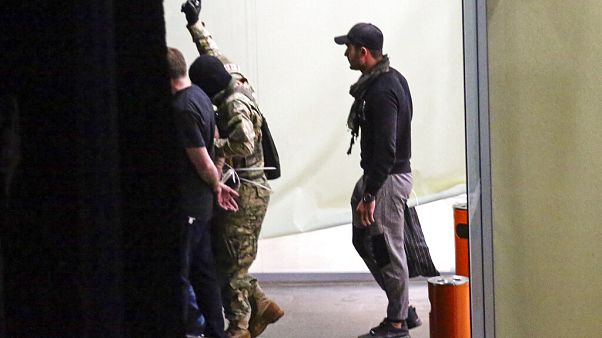Налёт на банк в Зугдиди: заложники освобождены Налёт на банк в Зугдиди: заложники освобождены