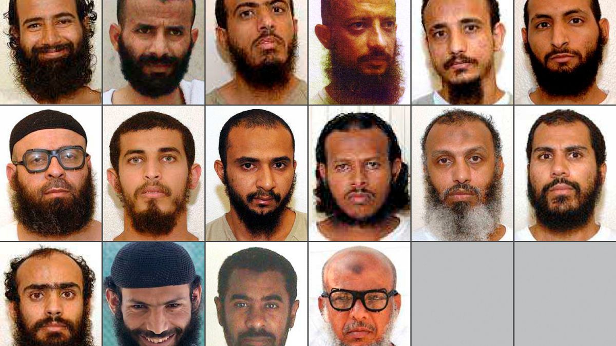 16 من أصل 18 سجينًا يمنيًا كانوا محتجزين في سجن غوانتانامو منذ أكثر من عقد ونقلتهم الولايات المتحدة قبل سنوات إلى الإمارات.