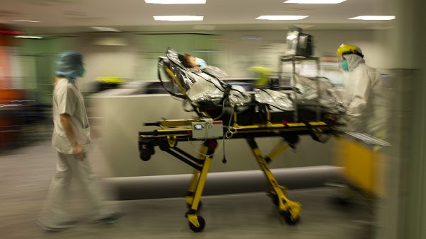 Lage in Krankenhäusern in Belgien "von Tag zu Tag schlimmer" Lage in Krankenhäusern in Belgien "von Tag zu Tag schlimmer"