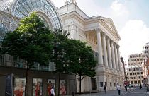 Hockney-Gemälde versteigert: 14,2 Mio. Euro für Opernhaus
