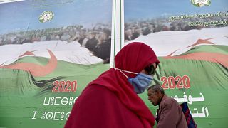 Algeria's govt, protestors mobilize ahead of constitutional referendum