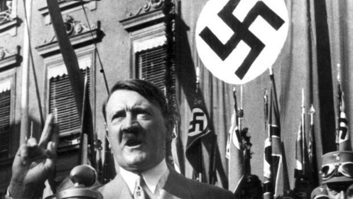 آدولف هیتلر رهبر آلمان نازی