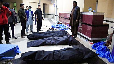 Öngyilkos merénylet Kabulban, sok halott