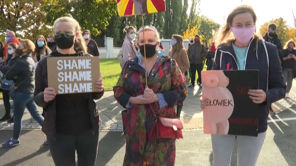 Újra tüntettek a lengyel abortusztörvény ellen 