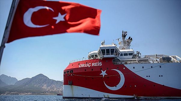 Oruç Reis sismik araştırma gemisi dünyanın en gelişmiş teknolojileriyle donanımlı. Oruç Reis sismik araştırma gemisi dünyanın en gelişmiş teknolojileriyle donanımlı.