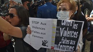 مظاهرة مناهضة للعنف ضد المرأة في الجزائر