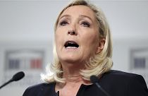 Fransa'da aşırı sağcı lider Le Pen, Türkiye Cumhurbaşkanı Erdoğan ile girdiği tartışmada Macron'dan yana tavır açıkladı.