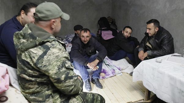 ABD Dışişleri Bakanlığı, Azerbaycan ile Ermenistan'ın insani ateşkes konusunda anlaşmaya vardığını duyurdu. ABD Dışişleri Bakanlığı, Azerbaycan ile Ermenistan'ın insani ateşkes konusunda anlaşmaya vardığını duyurdu.