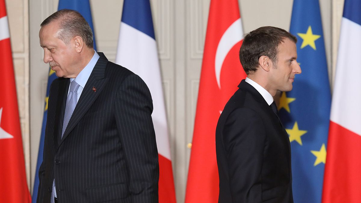 Fokozódik a feszültség Franciaország és Törökország között