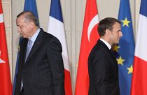 Crece la cólera en el mundo musulmán contra Francia, azuzada por Erdogan