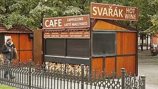 Un pequeño café cerrado en Eslovaquia