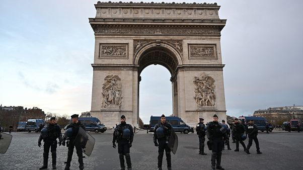 Paris’teki Zafer Takı Paris’teki Zafer Takı