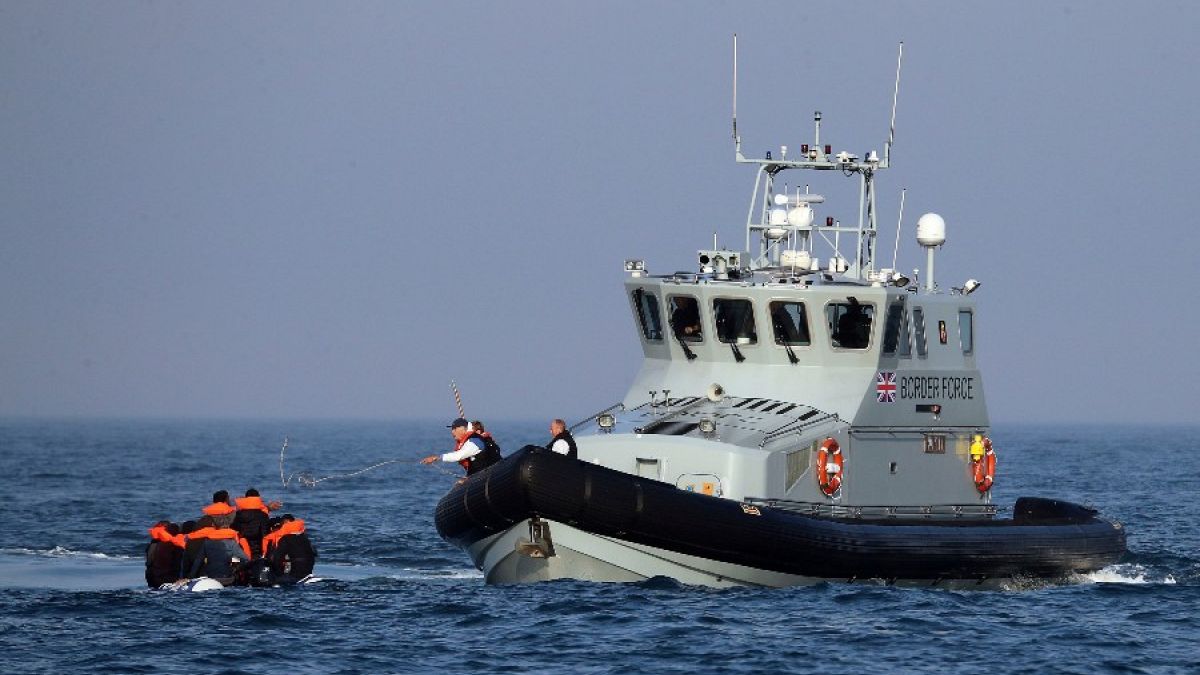 نجات قایق پناهجویان در کانال مانش