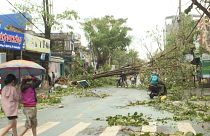 El tifón Molave llega a Vietnam destrozando todo a su paso