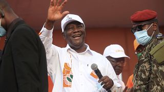 Alassane Ouattara met la pression sur ses adversaires