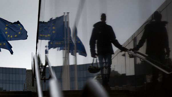 L'UE négocie sa stratégie de reprise L'UE négocie sa stratégie de reprise