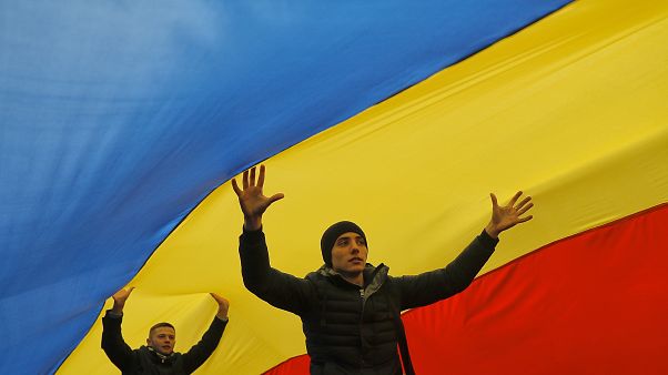 Kelet és nyugat között választ Moldova Kelet és nyugat között választ Moldova