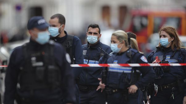 Polizei vor Notre Dame Basilika in Nizza, 29. Oktober 2020 Polizei vor Notre Dame Basilika in Nizza, 29. Oktober 2020