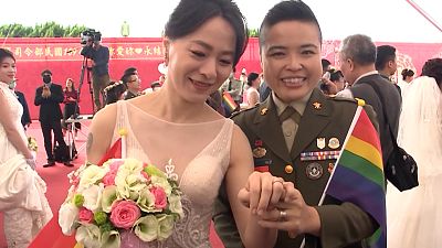 ویدئو؛ حضور دو زوج همجنسگرا در مراسم ازدواج دست‌جمعی در تایوان
