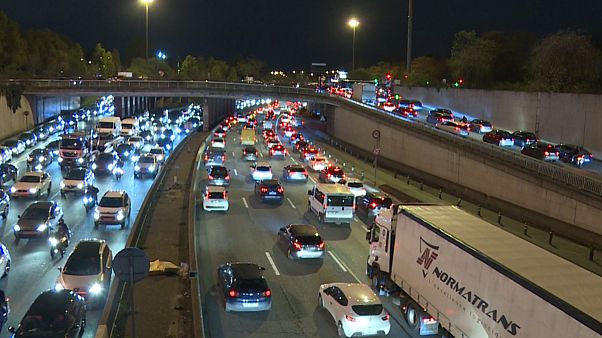 París batió algunos récords de atascos, y ya es decir, en una de las ciudades más congestionadas de Europa París batió algunos récords de atascos, y ya es decir, en una de las ciudades más congestionadas de Europa