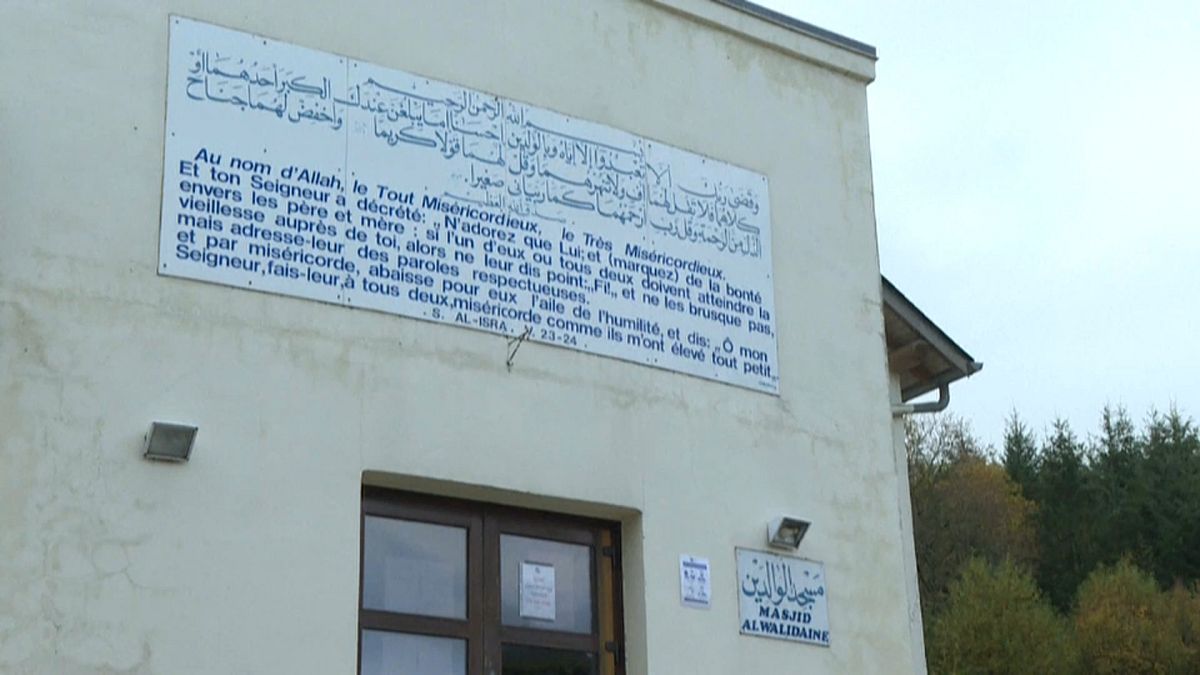 معهد العلوم الإسلامية بمنطقة مورفان وسط فرنسا  