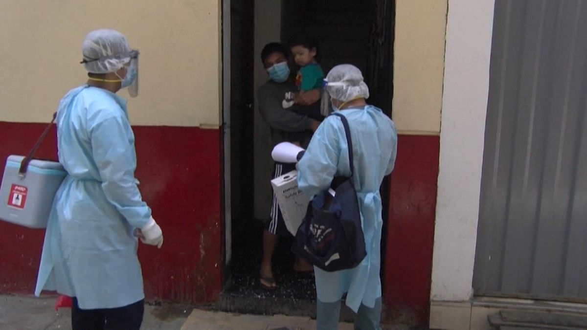 Campaña de vacunación de difteria en Lima, Perú