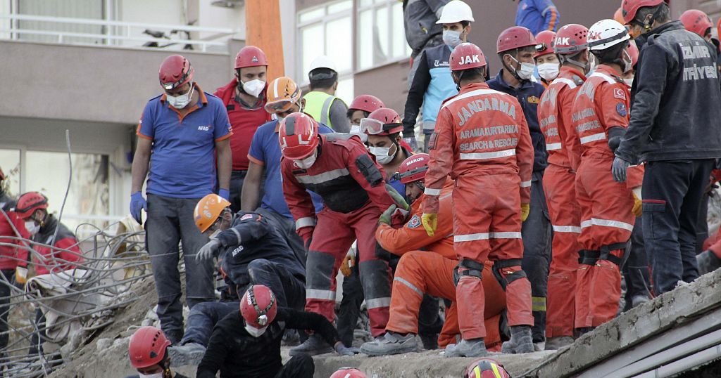 Turkey Earthquake: Rescue Efforts Continue As Death Toll Rises | Africanews