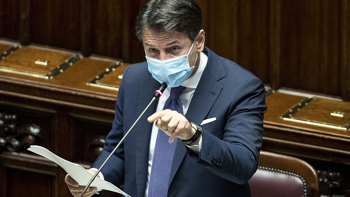 Prime Minister Giuseppe Conte briefs the Lower Chamber on the COVID-19 situation and on new measures being taken to curb the spread of the pandemic.