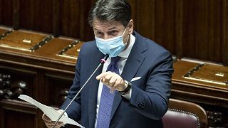 Prime Minister Giuseppe Conte briefs the Lower Chamber on the COVID-19 situation and on new measures being taken to curb the spread of the pandemic.