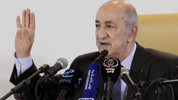 الرئيس الجزائري عبد المجيد تبون الرئيس الجزائري عبد المجيد تبون